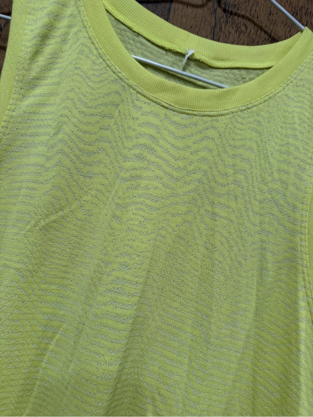 Lululemon Train to Be Tank Top
Ripple Wave Electric Lemon / White size 6 EUC - Picture 4 of 5